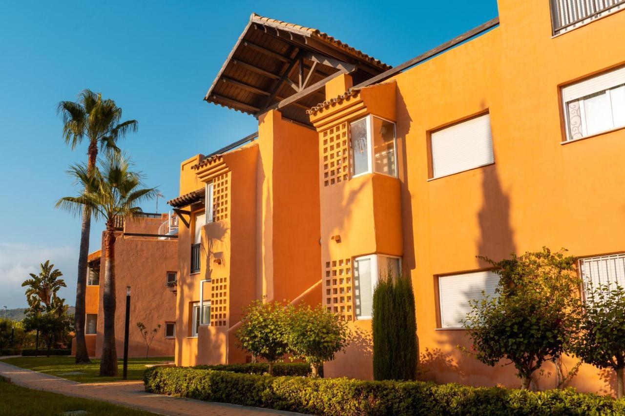 Beautiful 2-Bed Apartment In Casares Costa Bahia de Casares Bagian luar foto