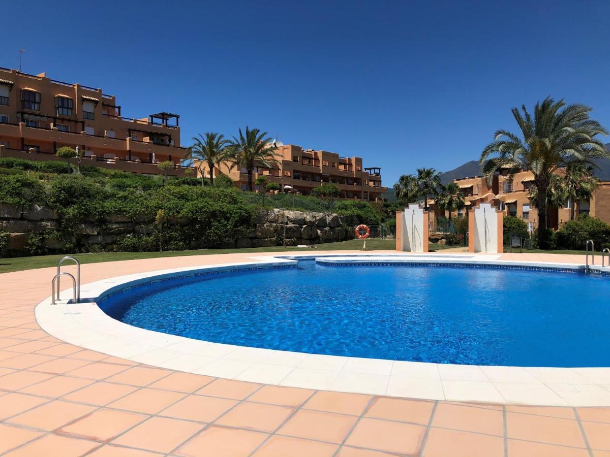 Beautiful 2-Bed Apartment In Casares Costa Bahia de Casares Bagian luar foto