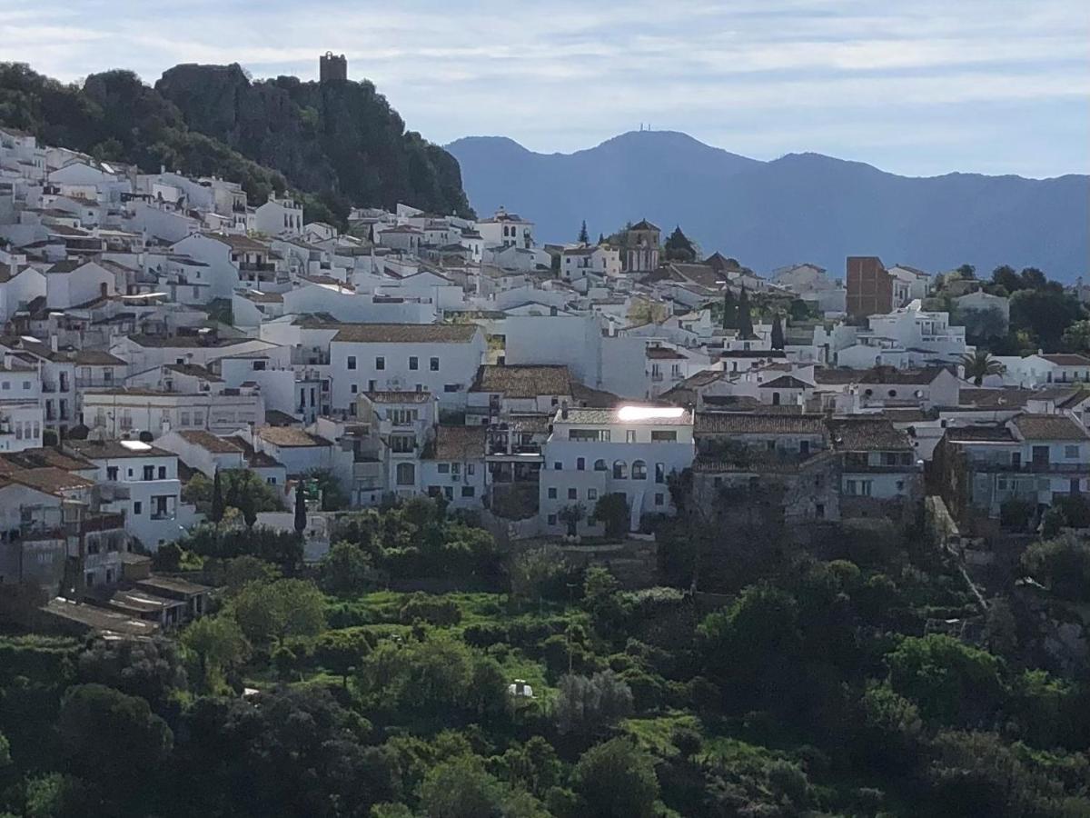 Beautiful 2-Bed Apartment In Casares Costa Bahia de Casares Bagian luar foto